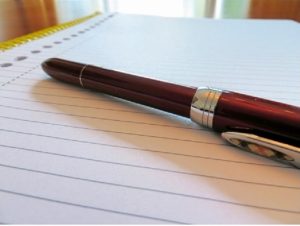 論文は万年筆で